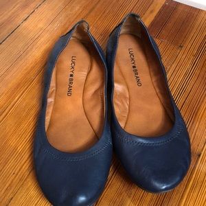 Lucky brand flats